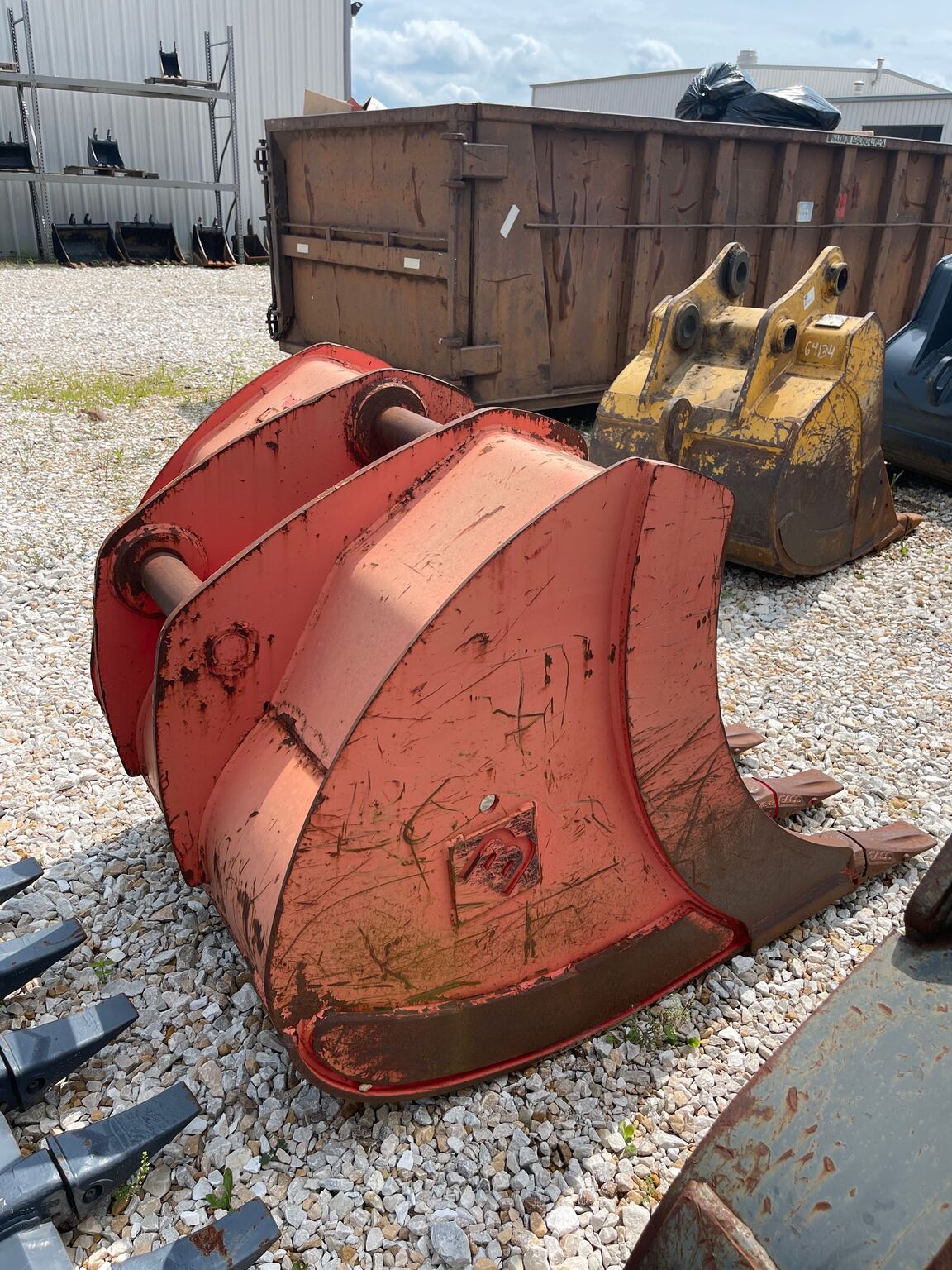 2010 Miller BUCKET Image 3