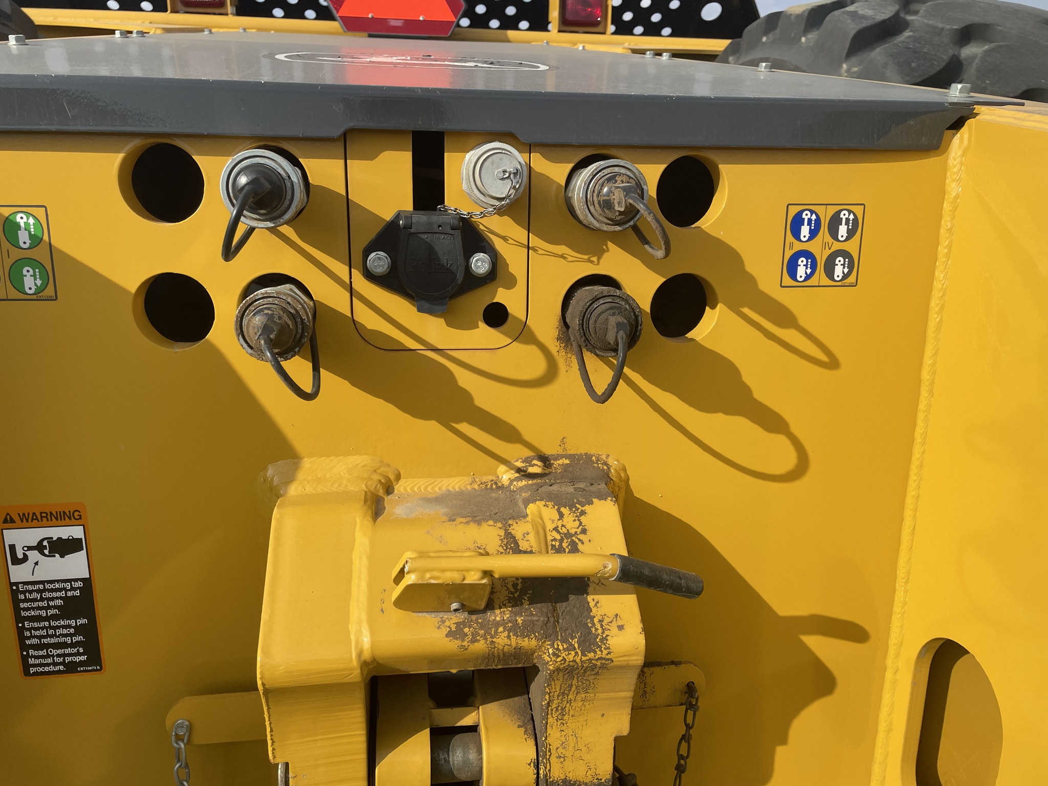 2023 John Deere 2010DE Image 7