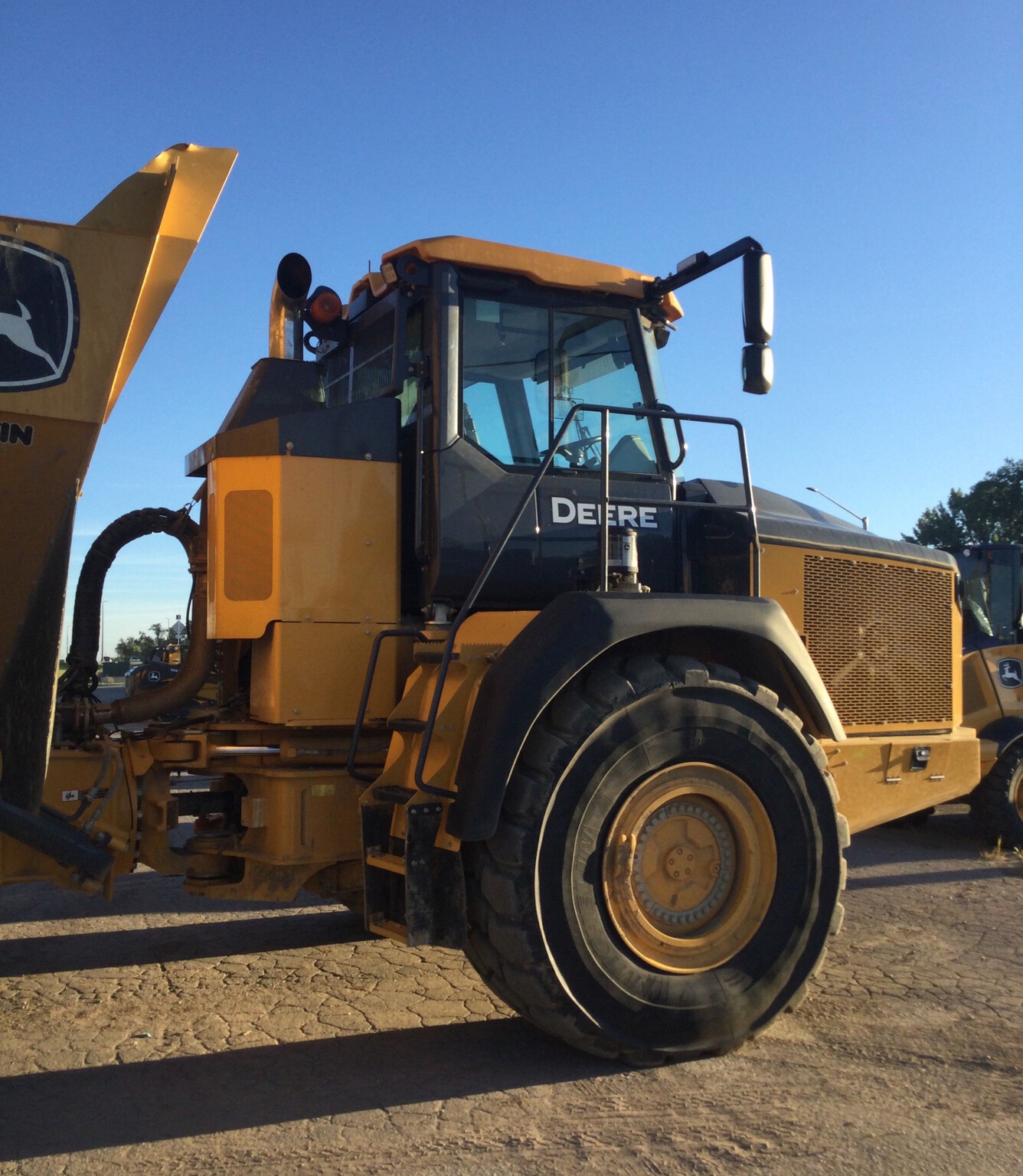 2022 John Deere 460E-II Image 2