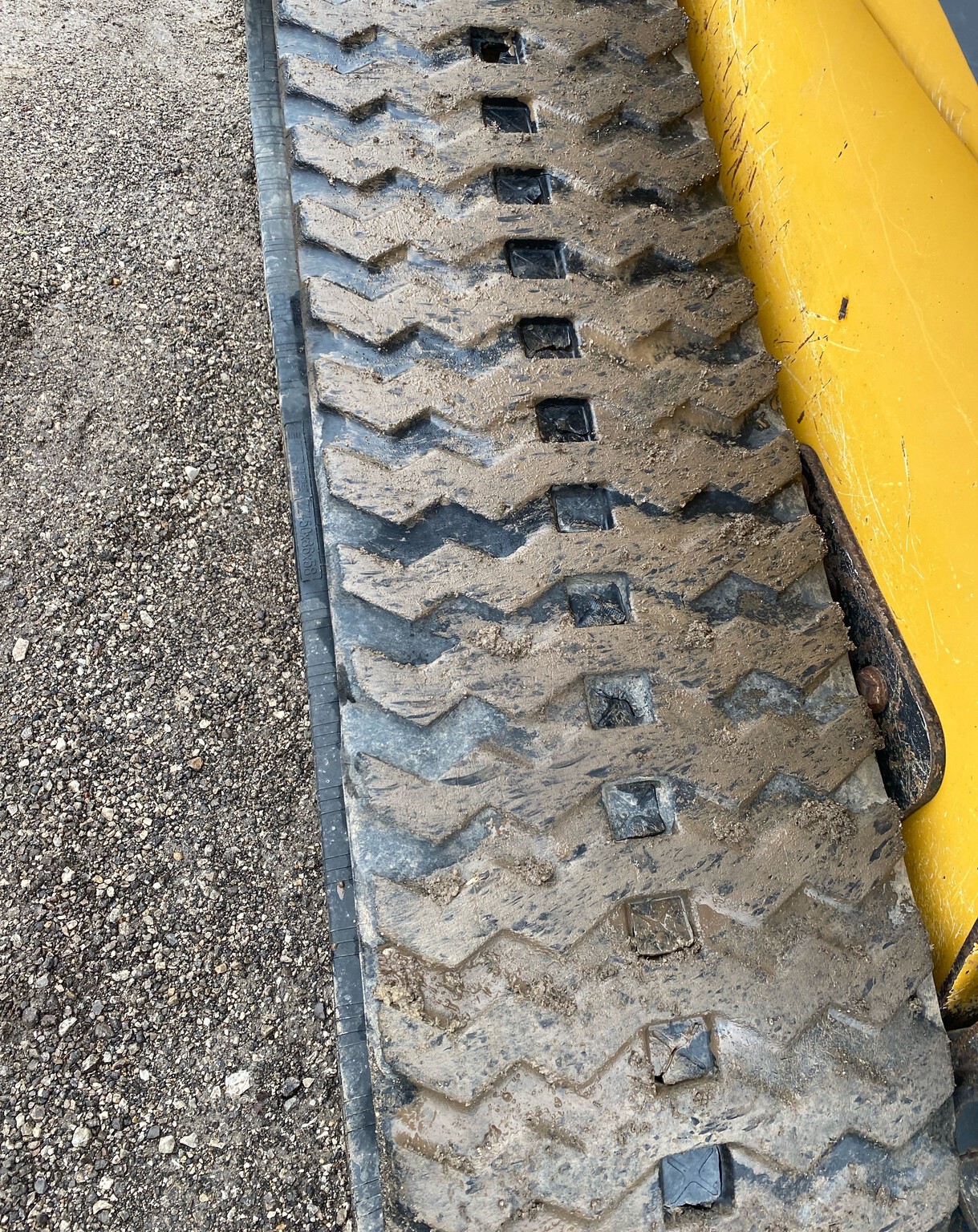 2017 John Deere 333G Image 10