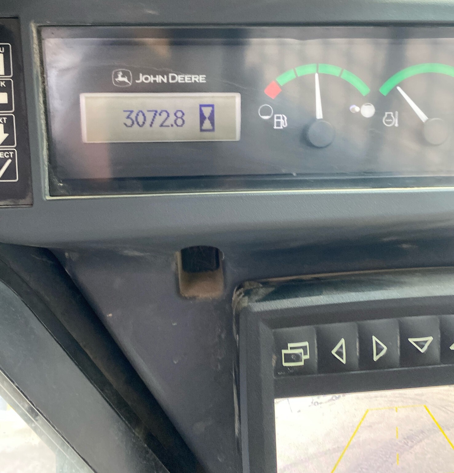 2017 John Deere 333G Image 16