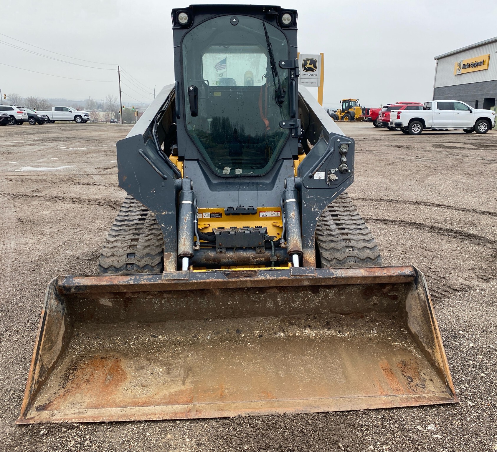 2017 John Deere 333G Image 8