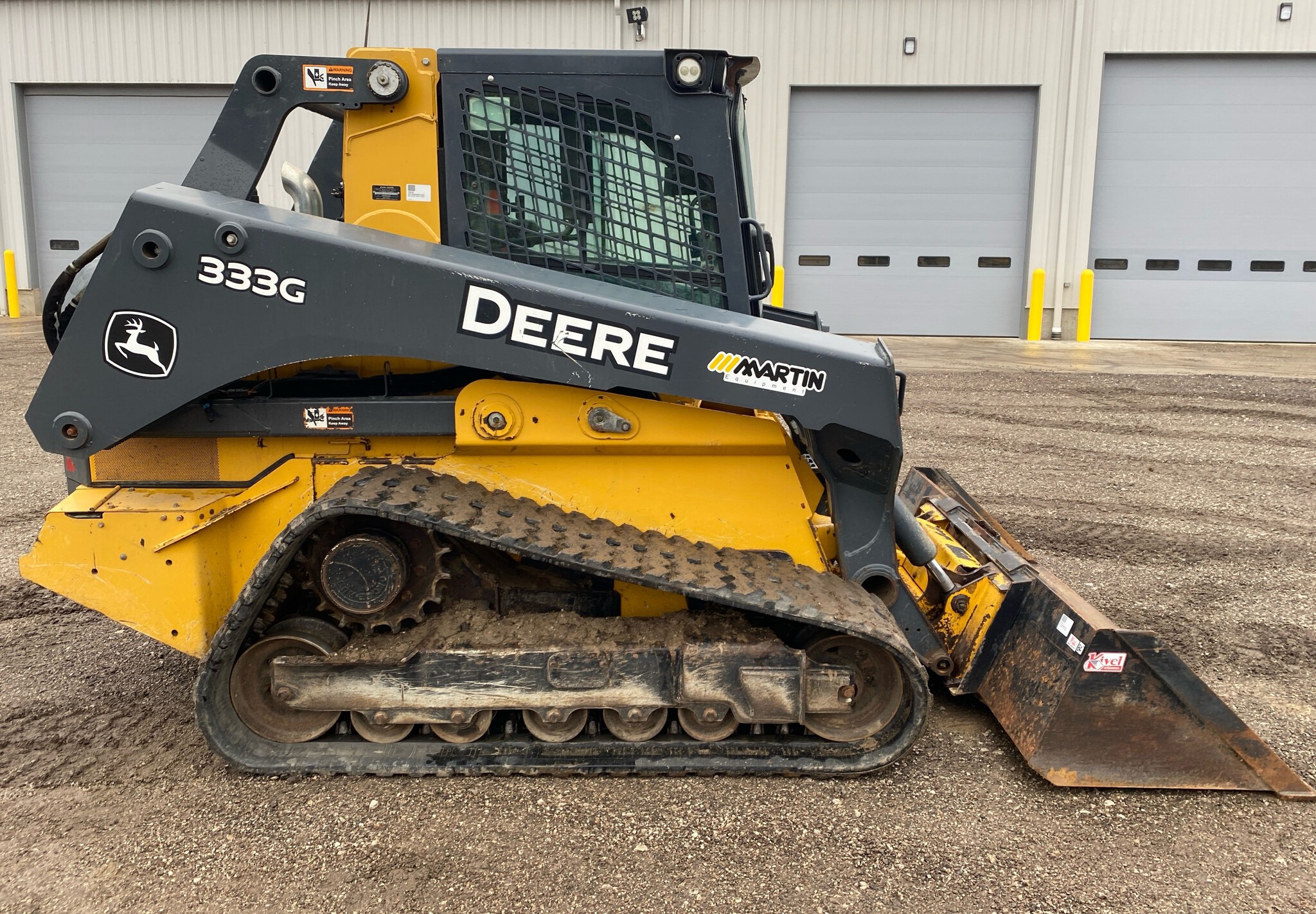 2017 John Deere 333G Image 6
