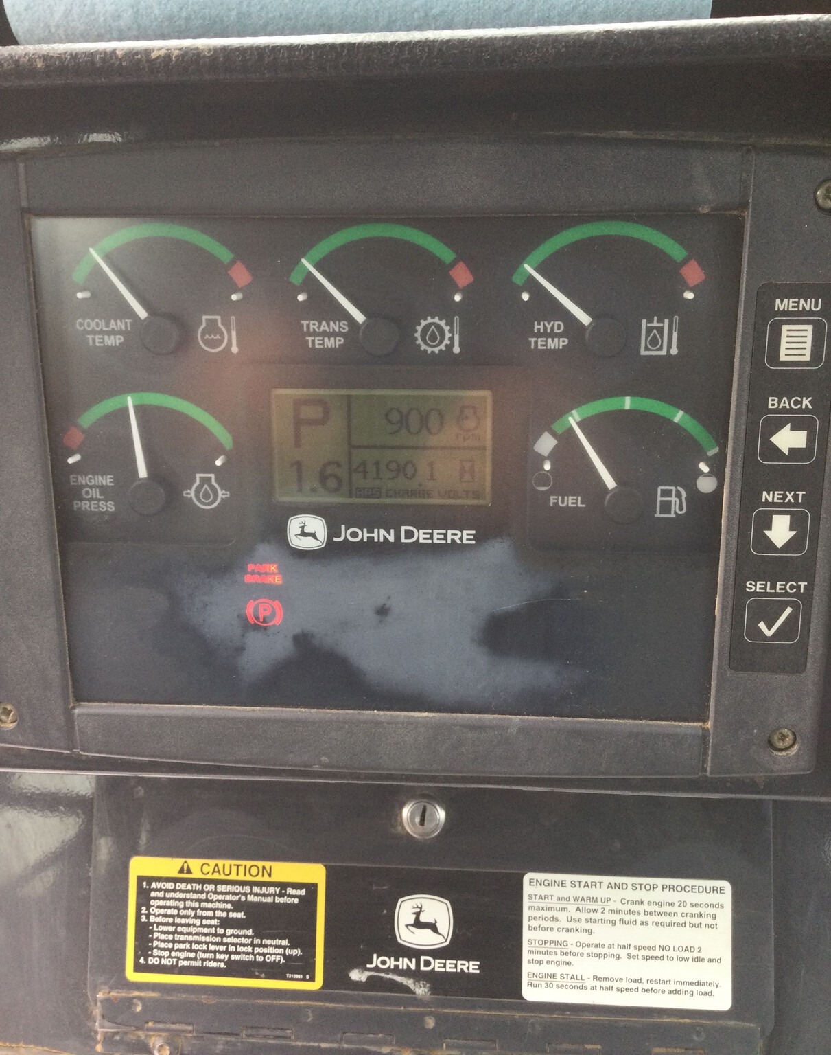 2005 John Deere 850J Image 12