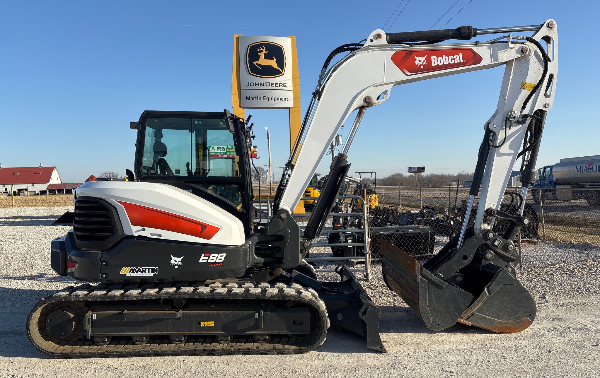 2023 Bobcat E88 Image 2