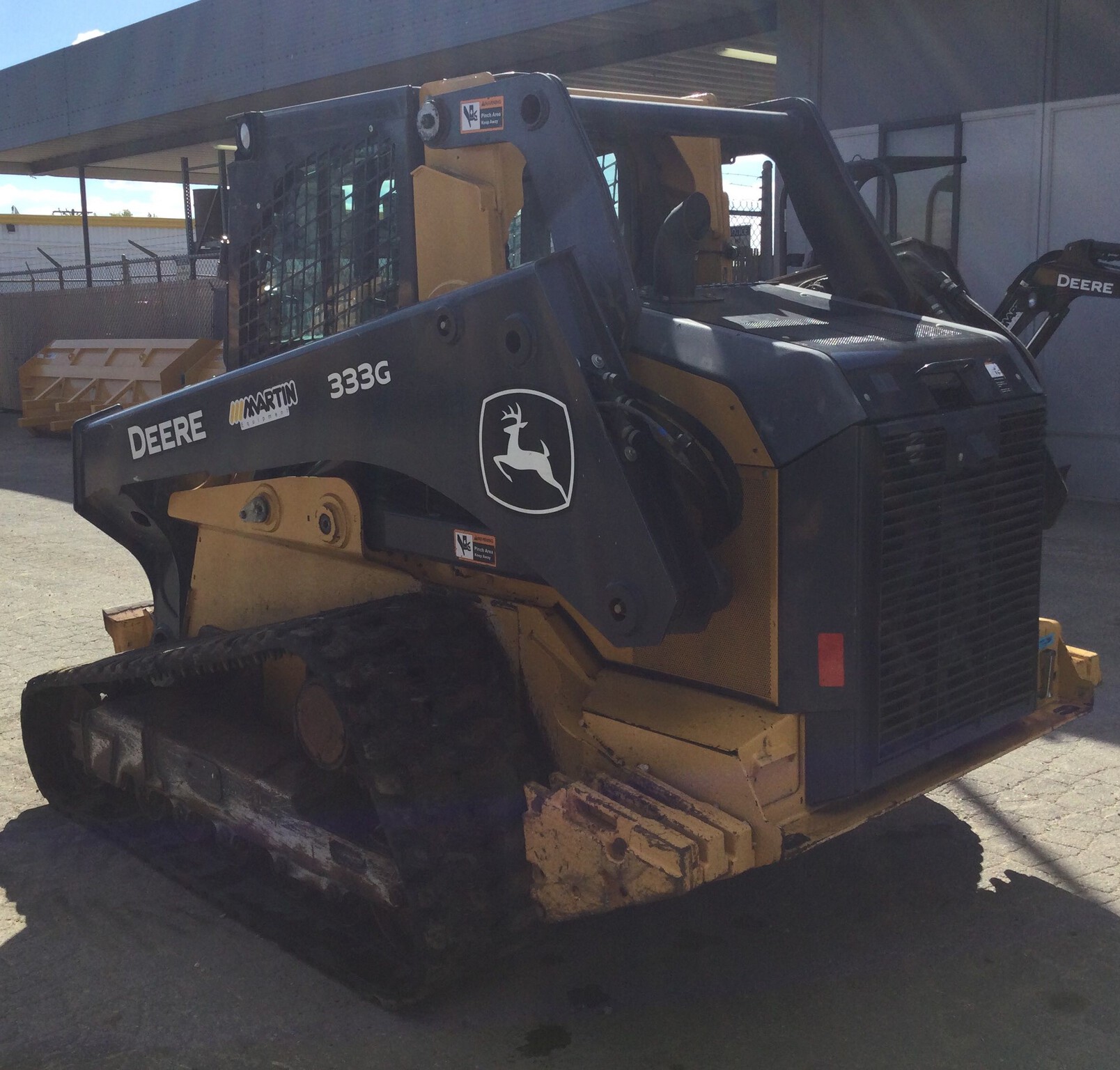 2020 John Deere 333G Image 5