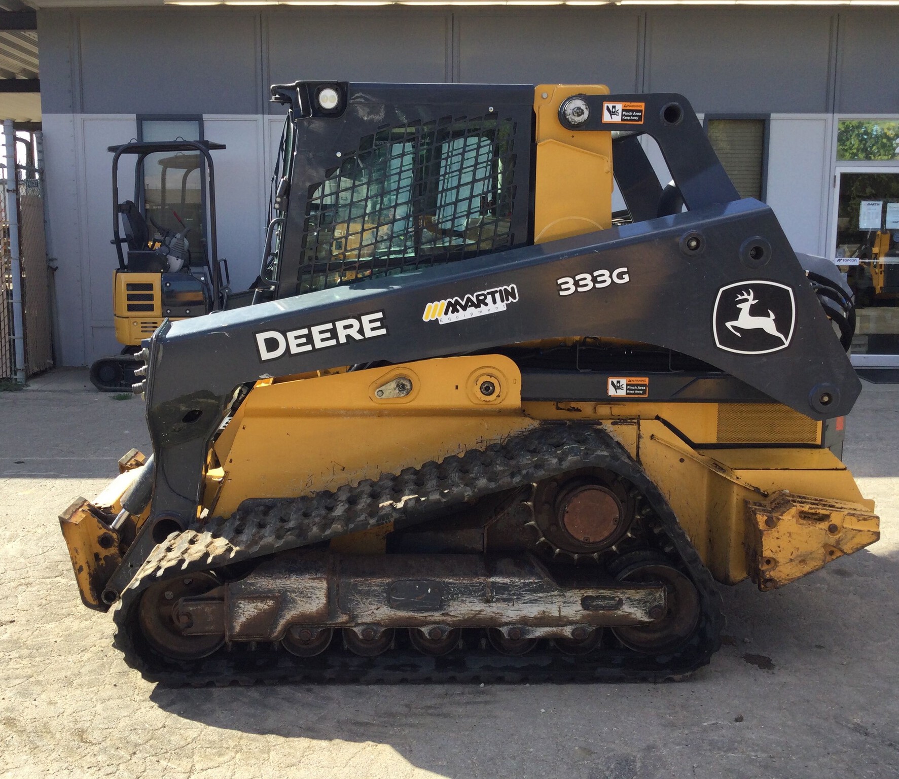 2020 John Deere 333G Image 6