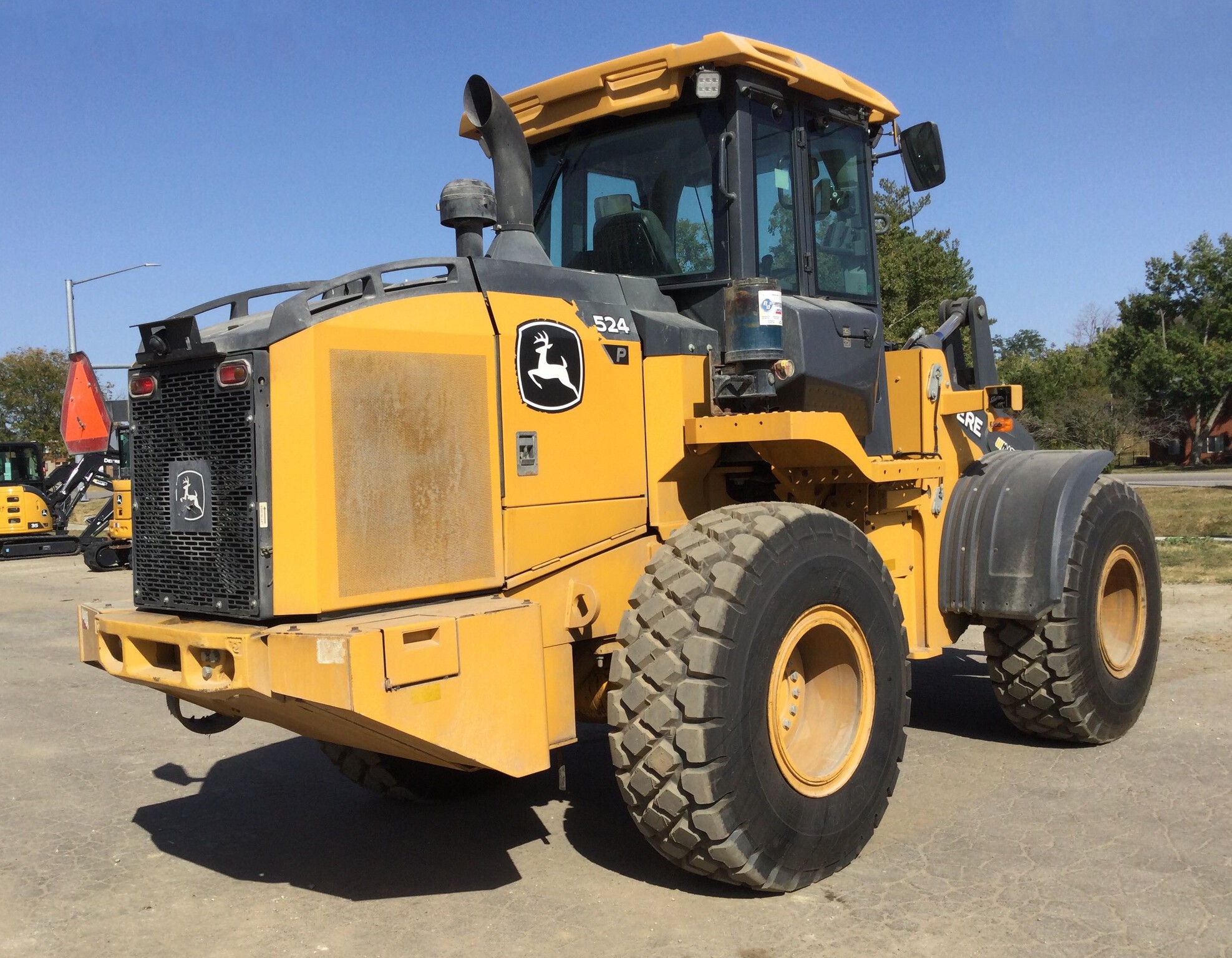 2022 John Deere 524 P Image 8