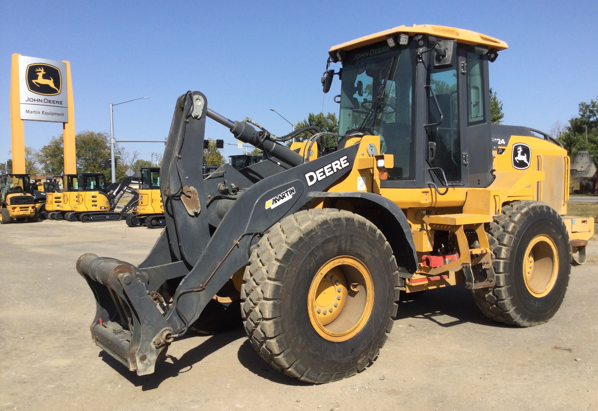 2022 John Deere 524 P Image 4