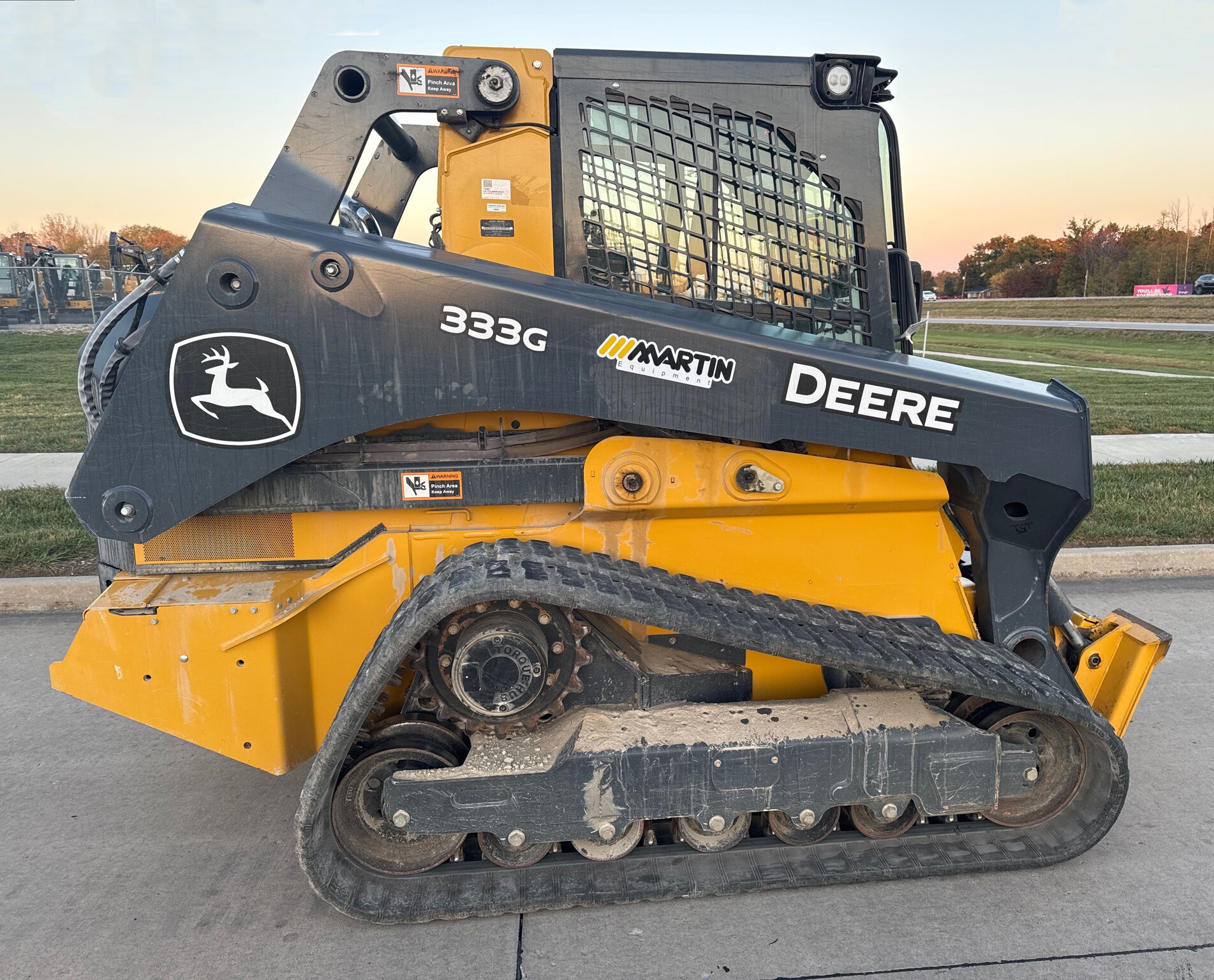 2021 John Deere 333G Image 1
