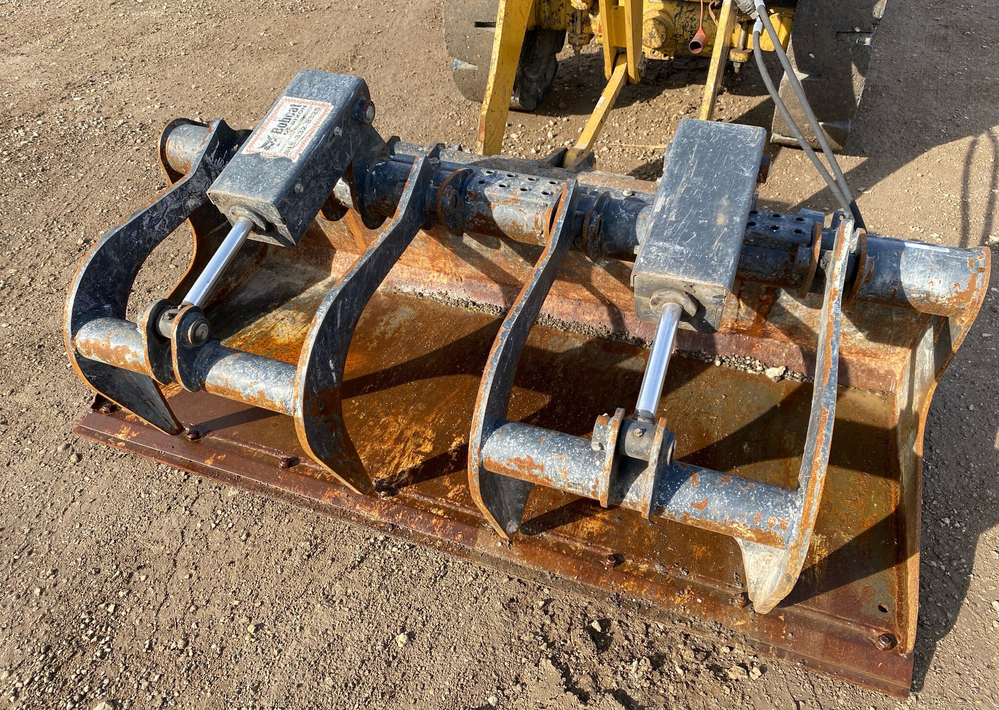 2015 Caterpillar 903C Image 12