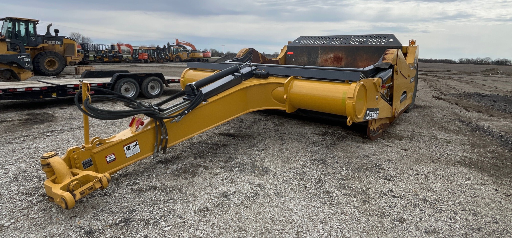 2022 John Deere 2412D E Image 8