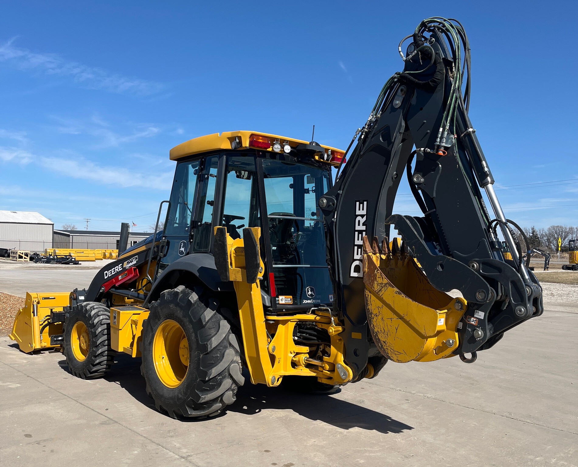2023 John Deere 320 P Image 9