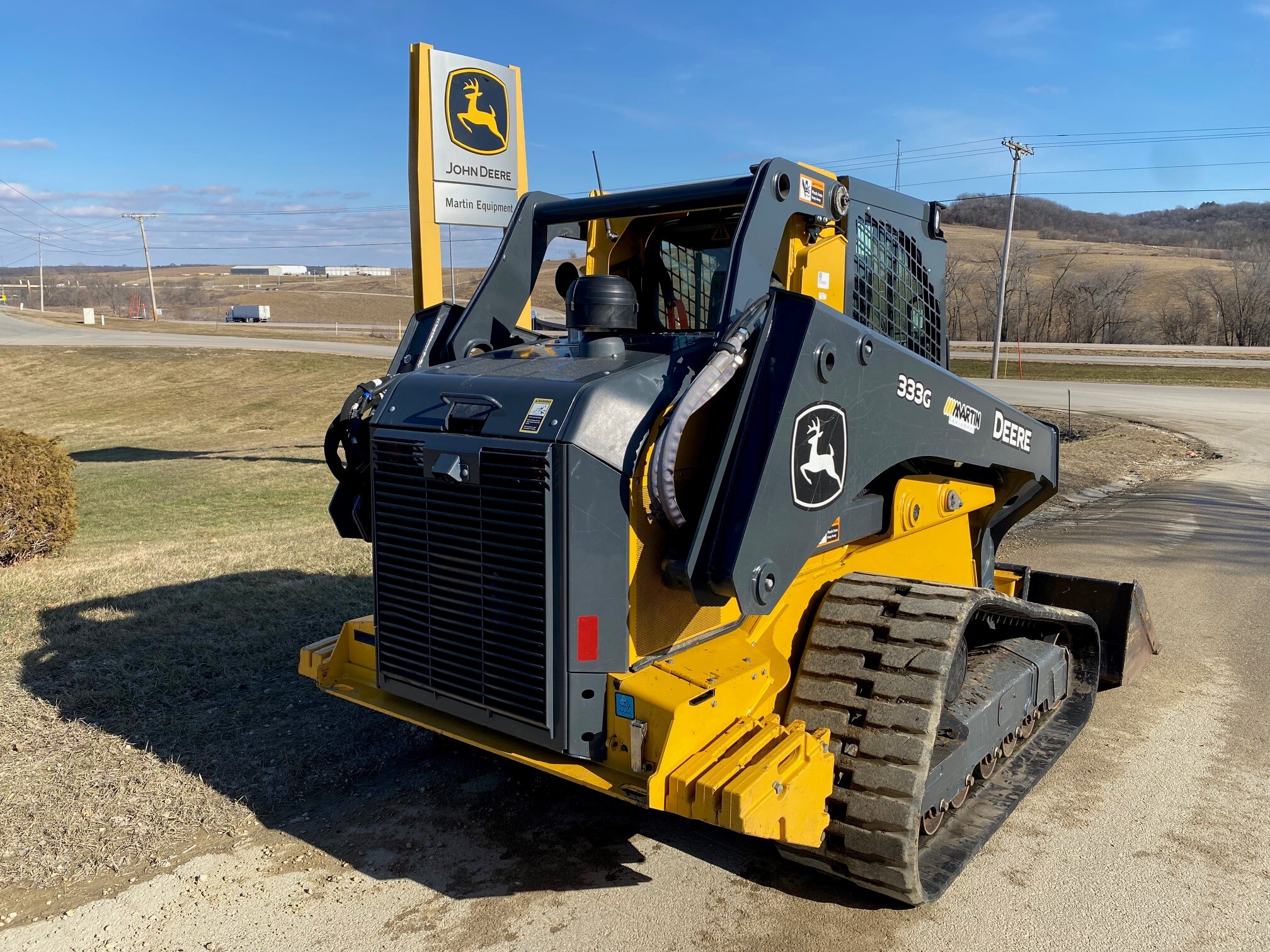 2021 John Deere 333G Image 4