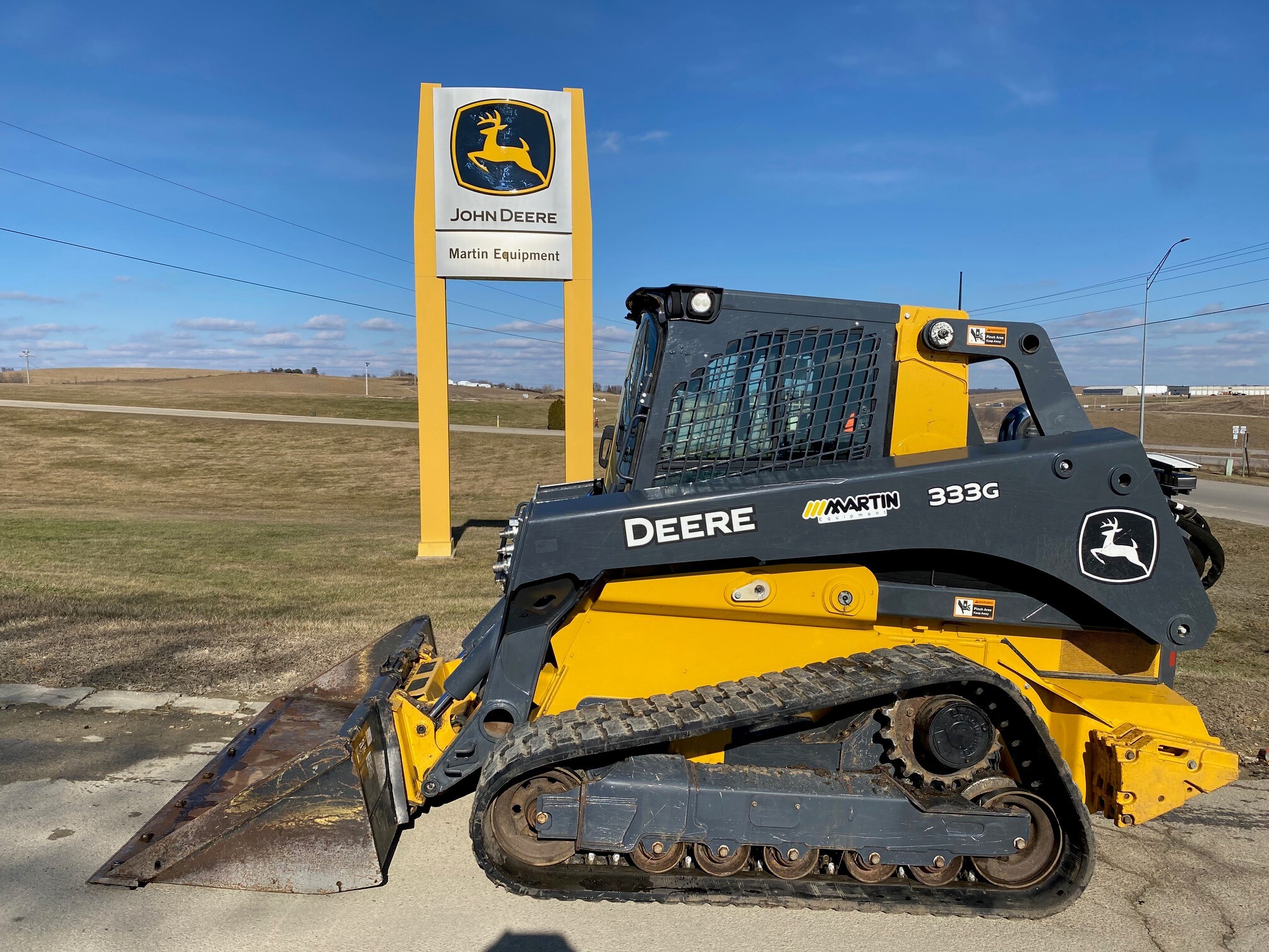 2021 John Deere 333G Image 1