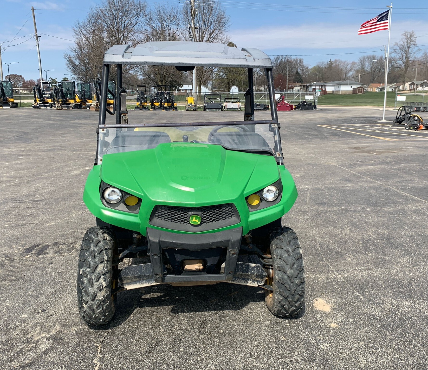 2015 John Deere XUV 550 Image 4