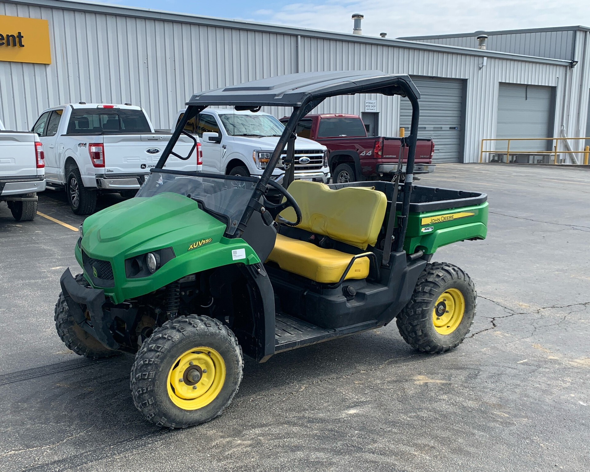 2015 John Deere XUV 550 Image 5