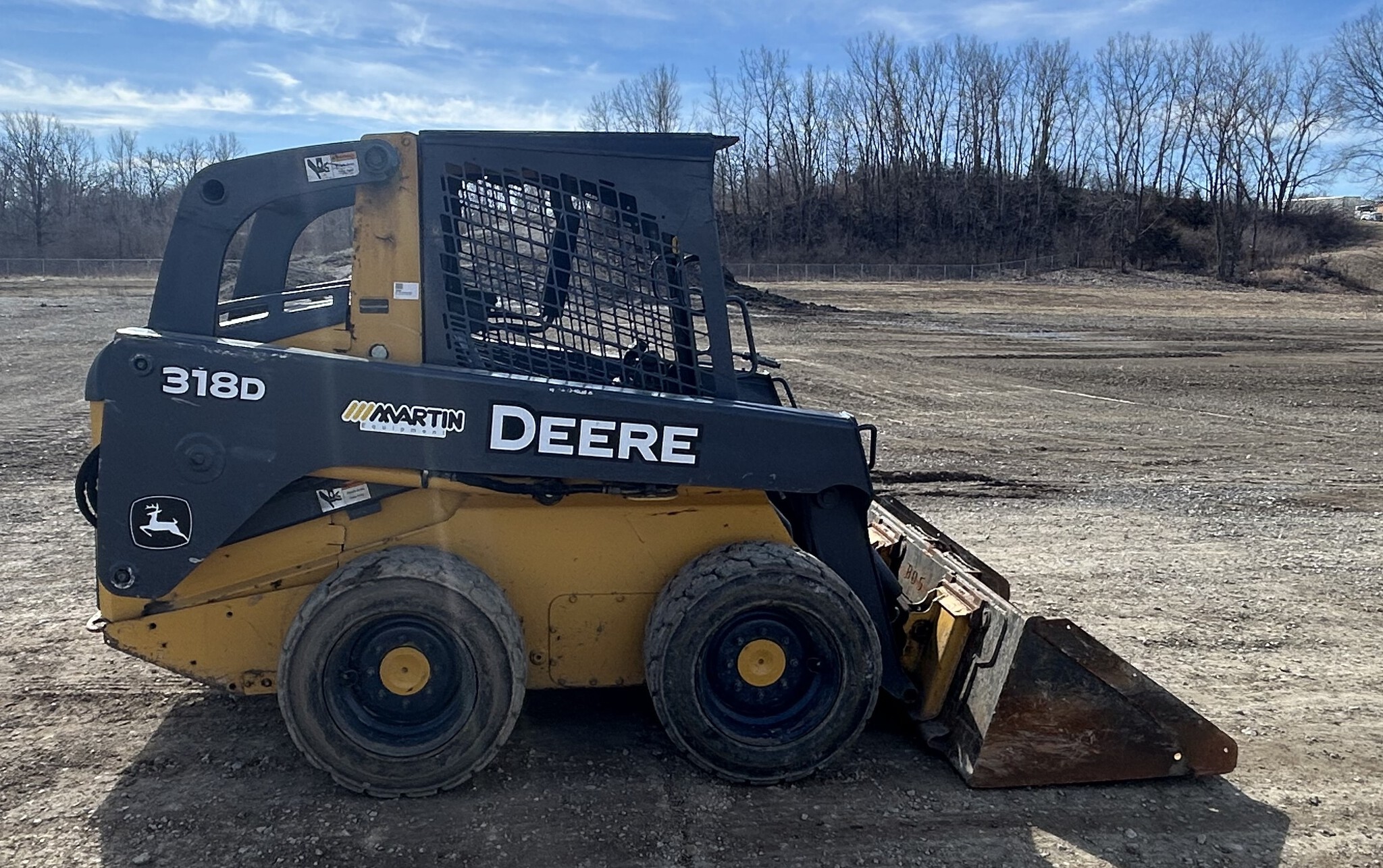 2012 John Deere 318D Image 2