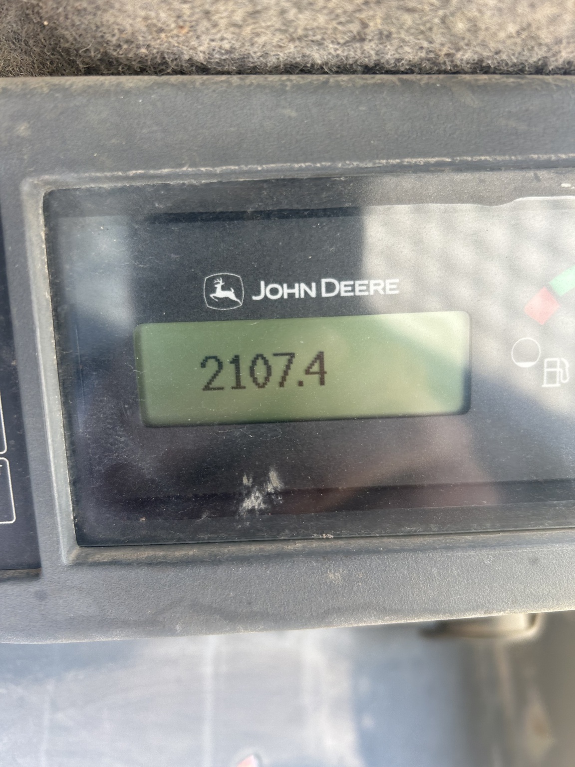 2012 John Deere 318D Image 7