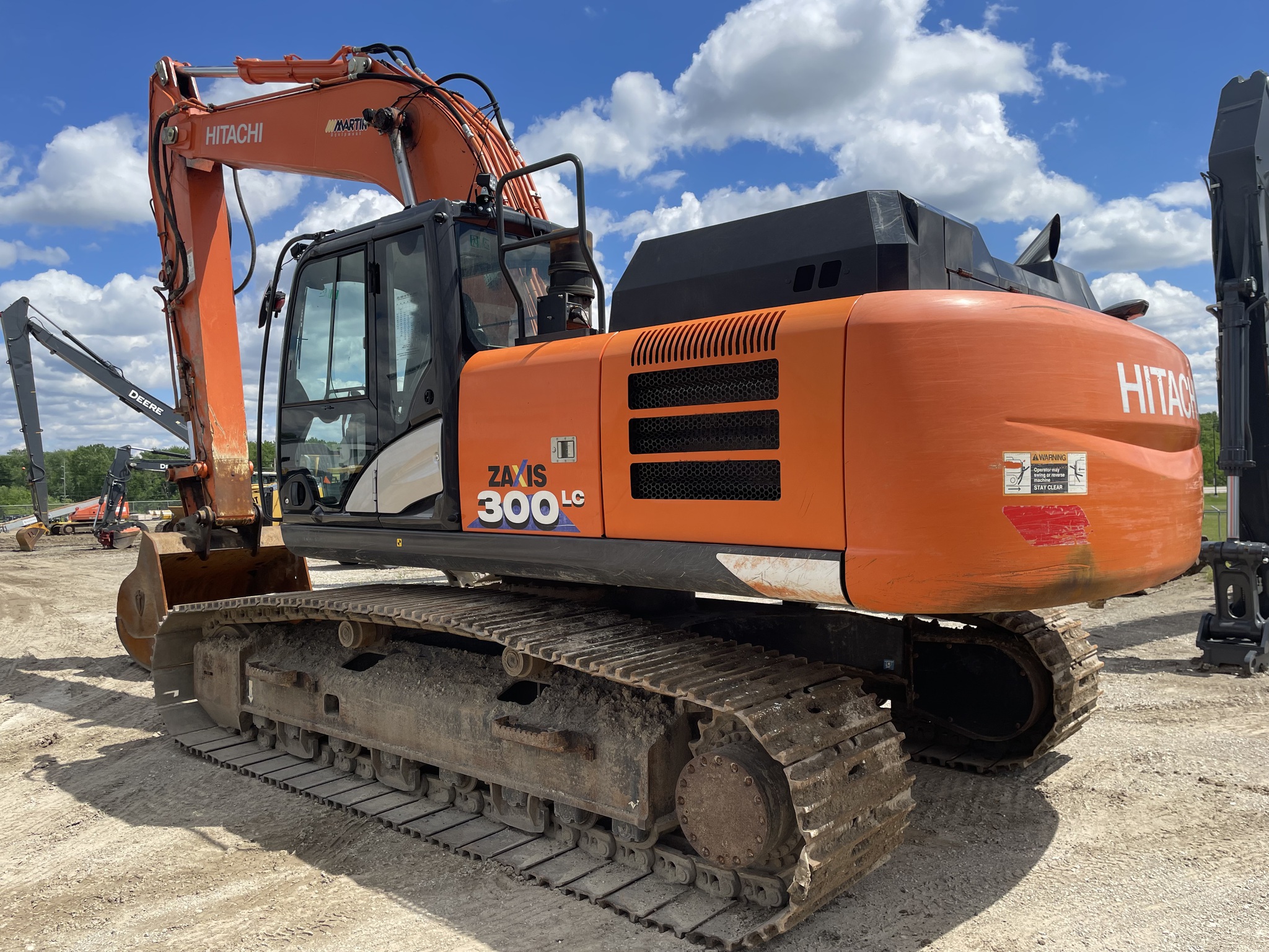 2020 Hitachi 300ZX Image 4