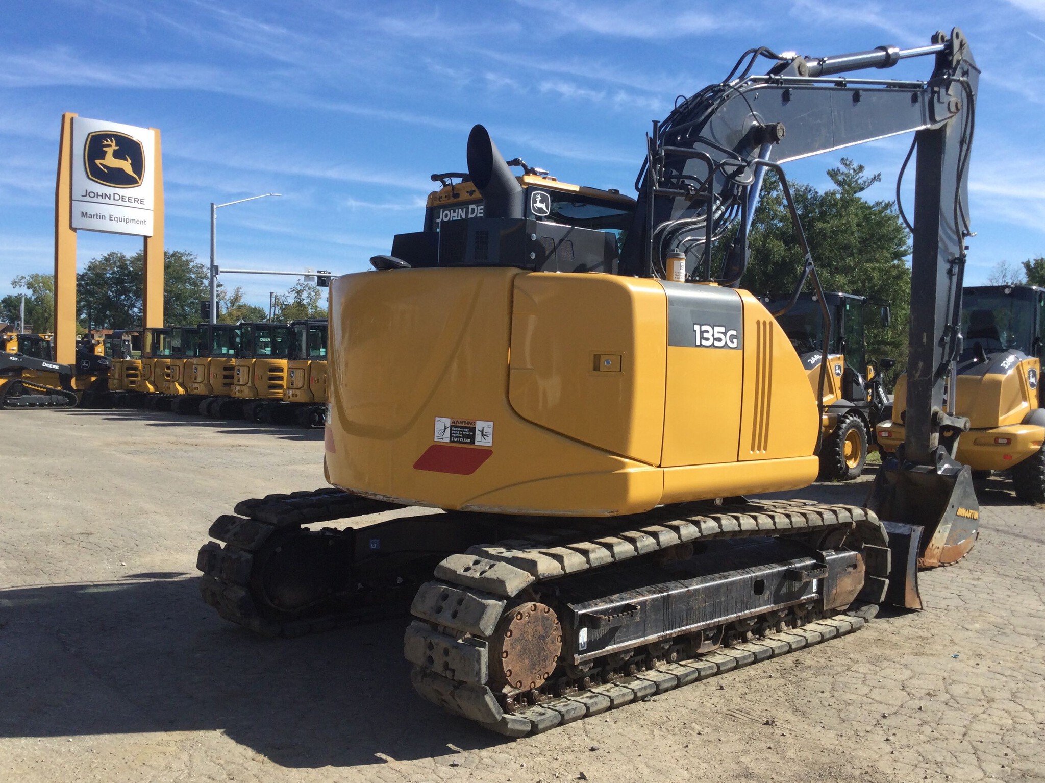 2021 John Deere 135G Image 9