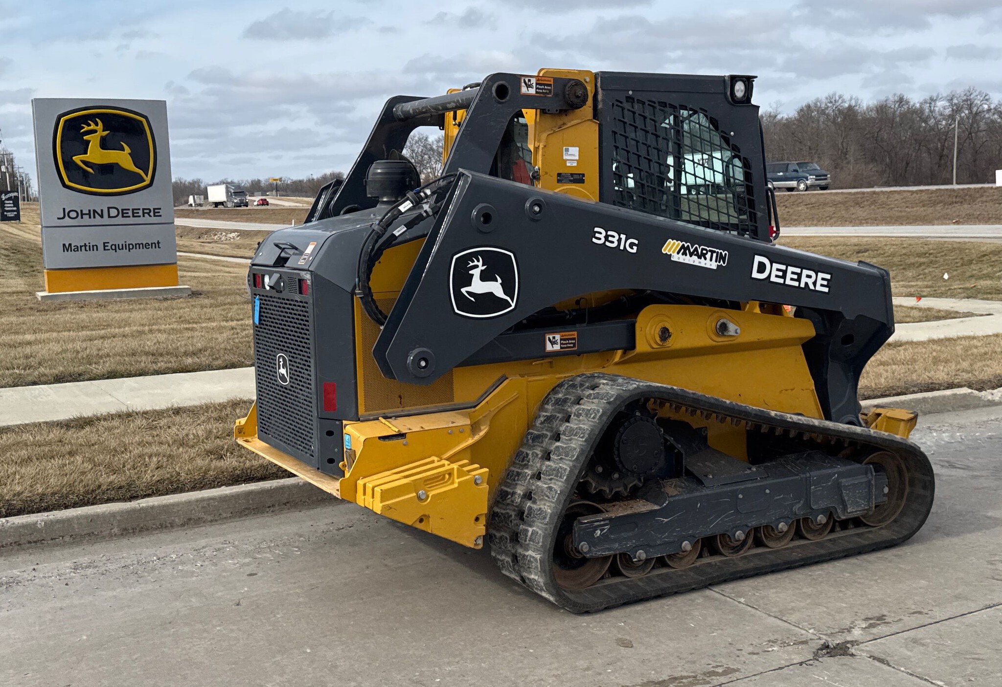 2024 John Deere 331G Image 6