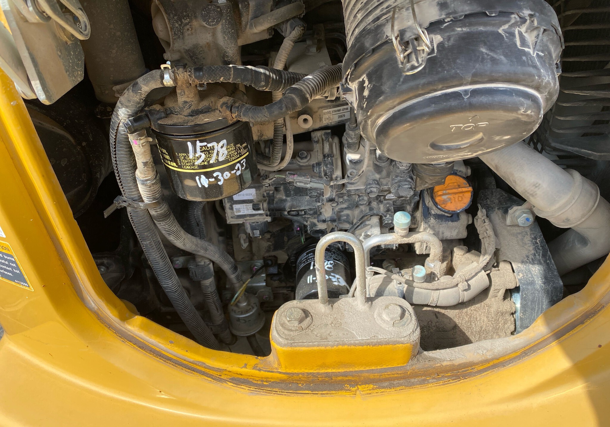 2017 John Deere 35G Image 13