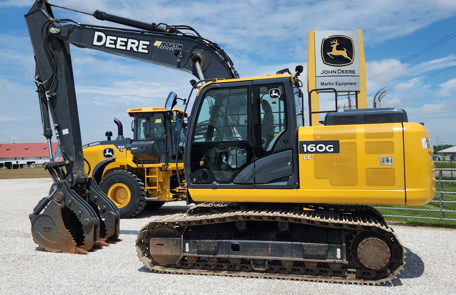 2021 John Deere 160G LC Image 2