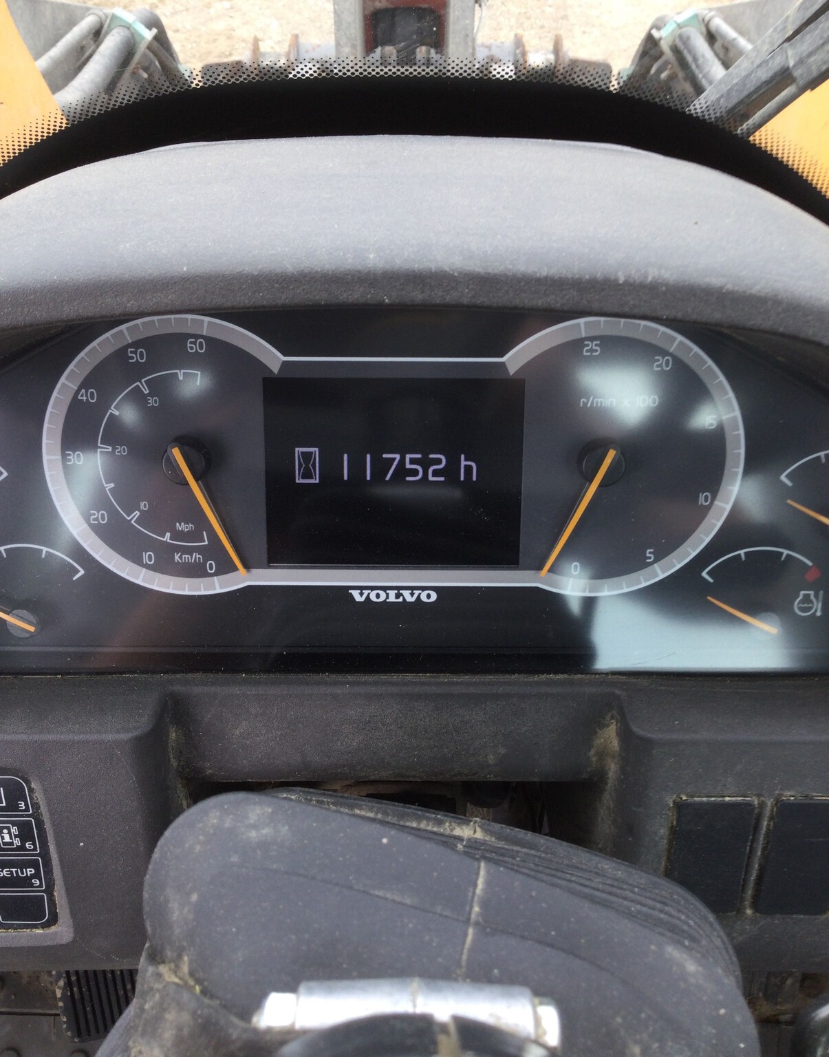 2016 Volvo L90 Image 11