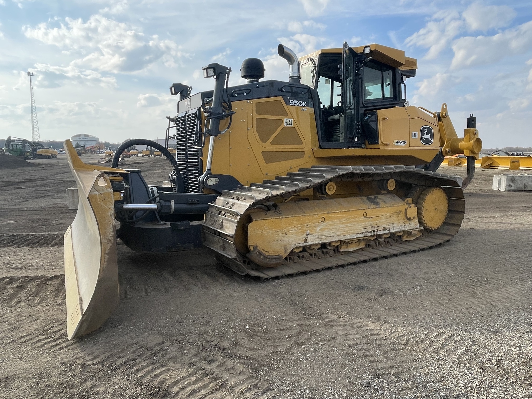 2023 John Deere 950K Image 4