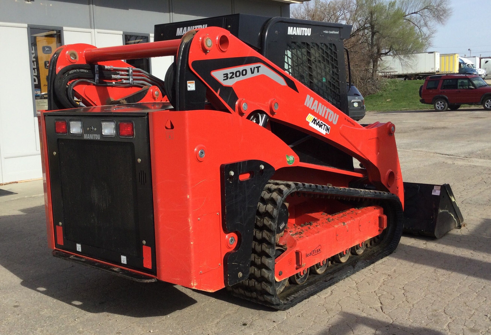 2023 Manitou 3200VT Image 6