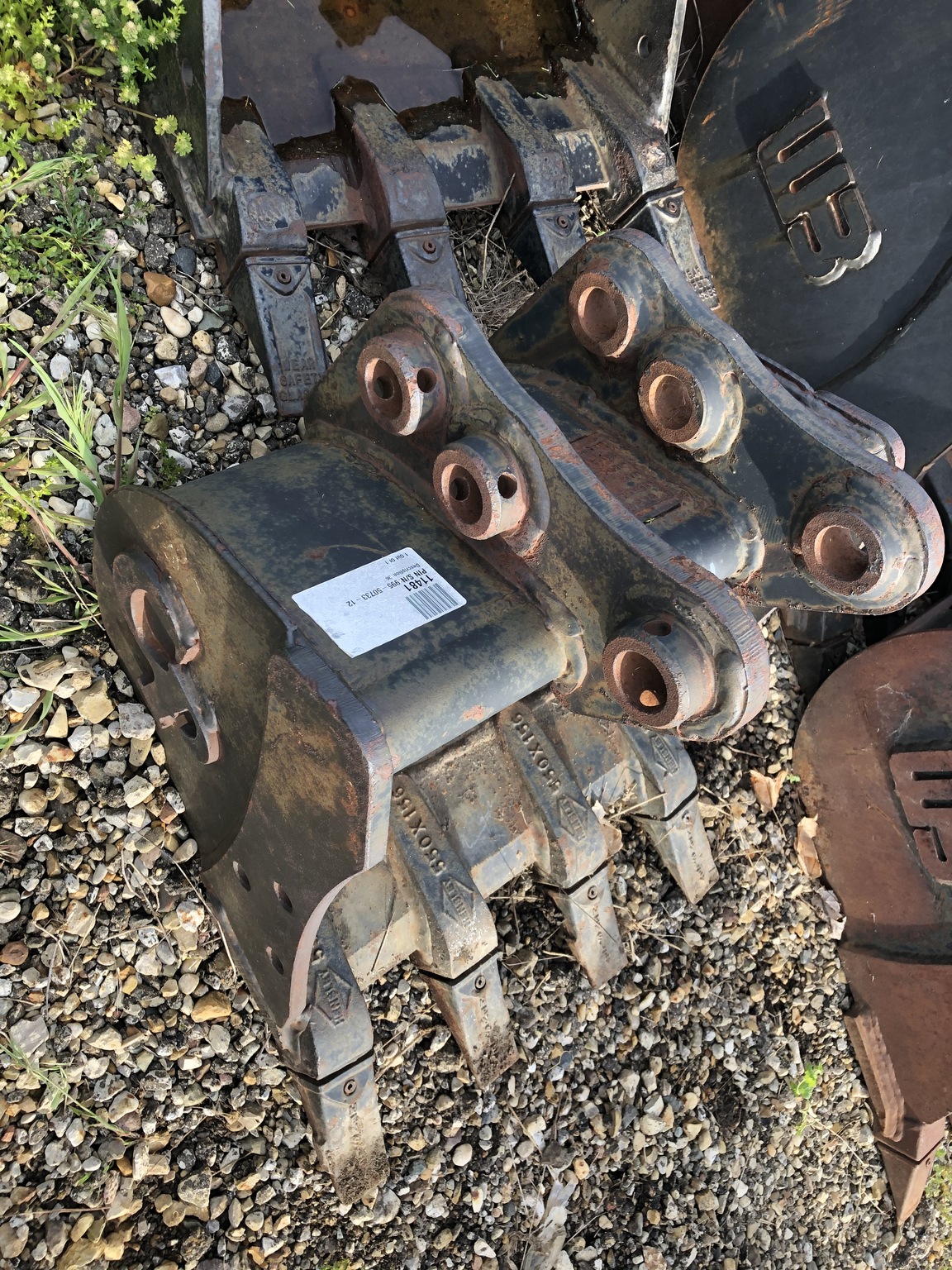 2001 C&P BUCKET Image 2