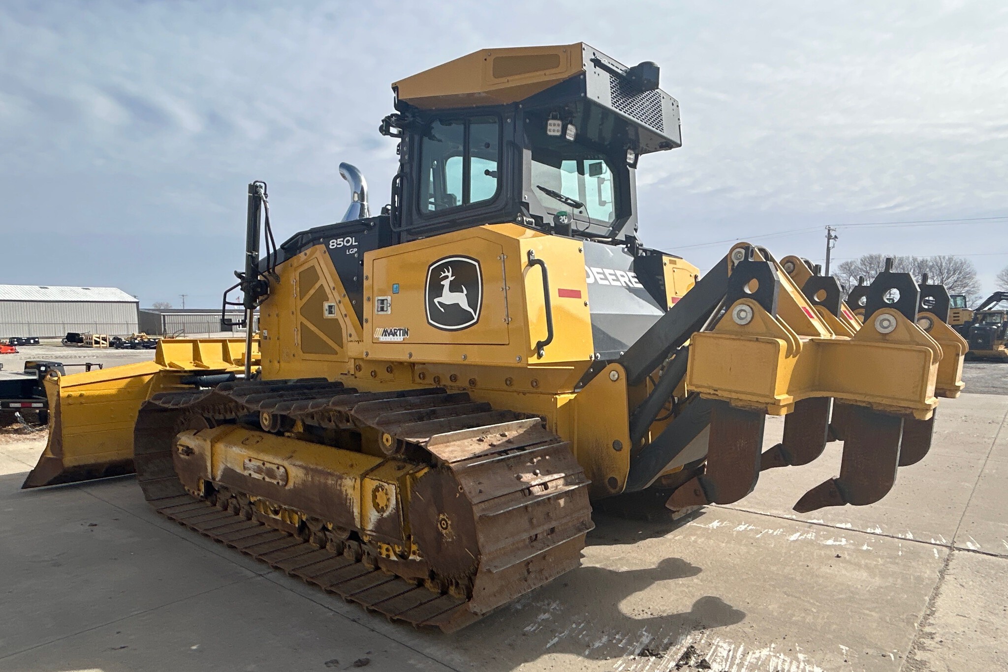 2023 John Deere 850L Image 6