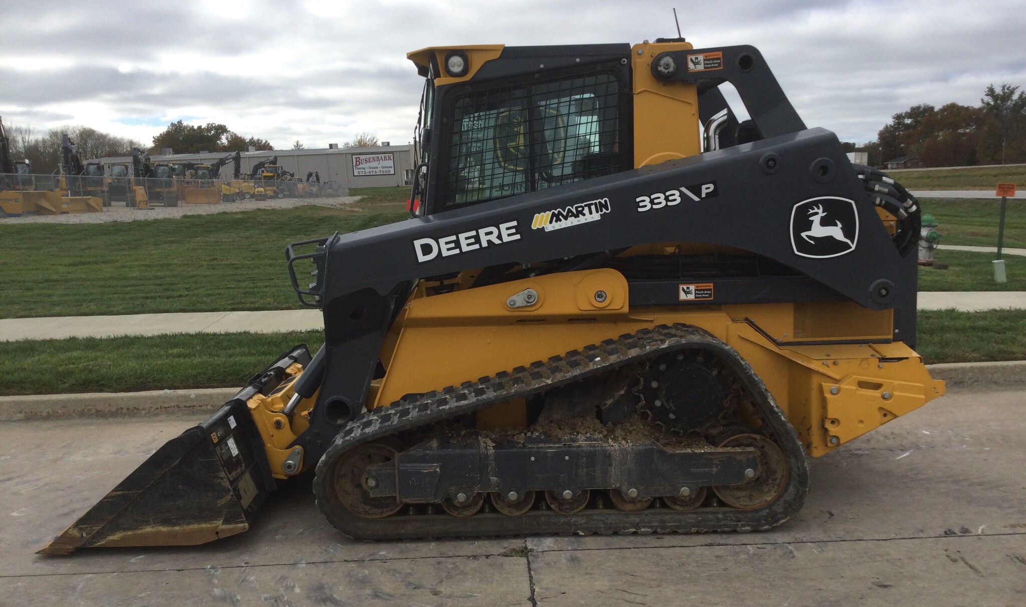 2024 John Deere 333 P Image 2