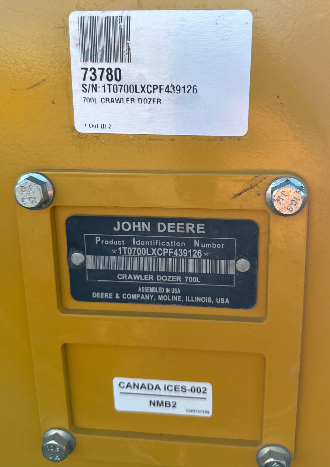 2023 John Deere 700L Image 8