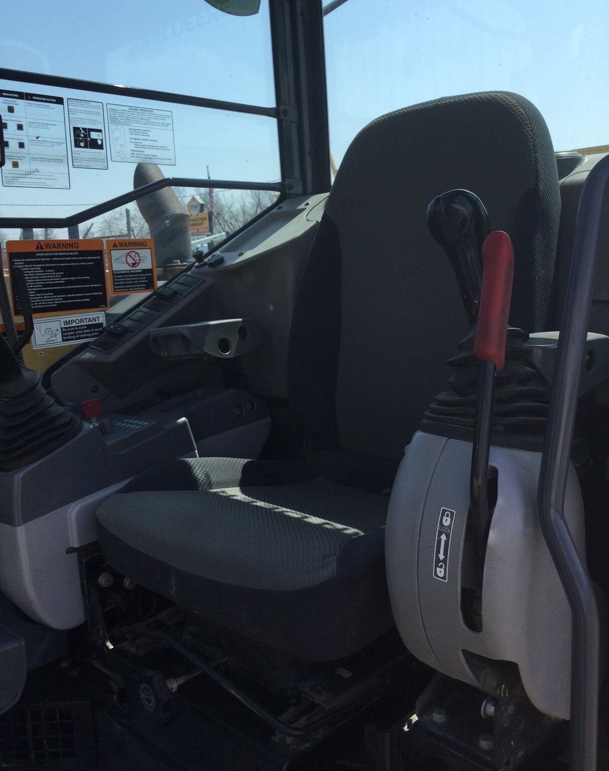 2018 John Deere 85G Image 13