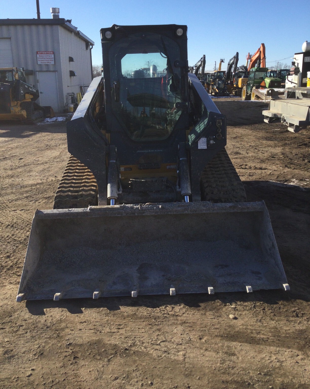 2023 John Deere 333G Image 7