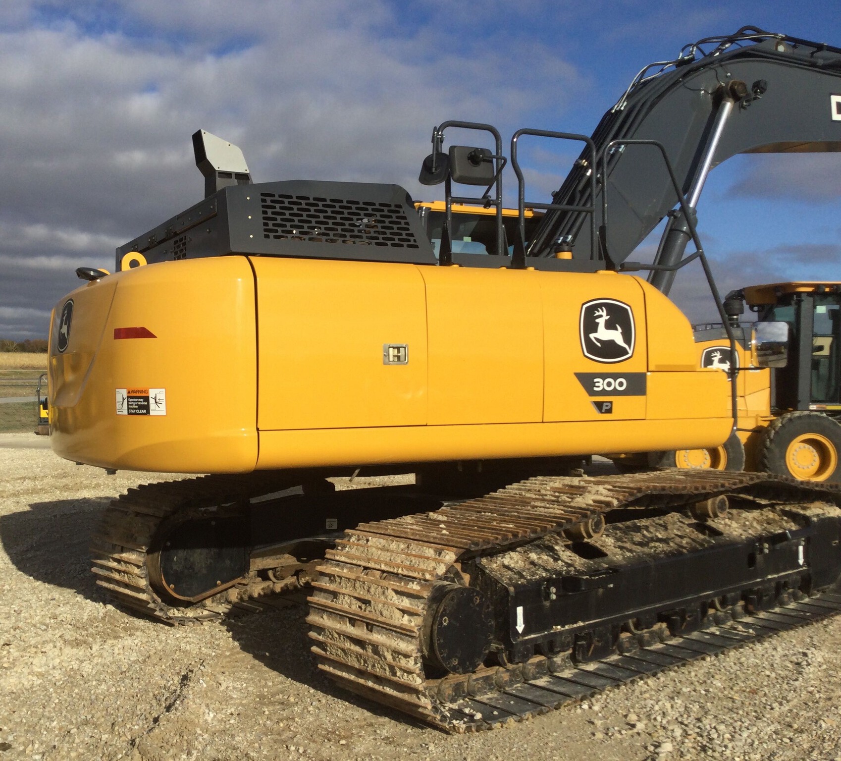 2023 John Deere 300 P Image 5