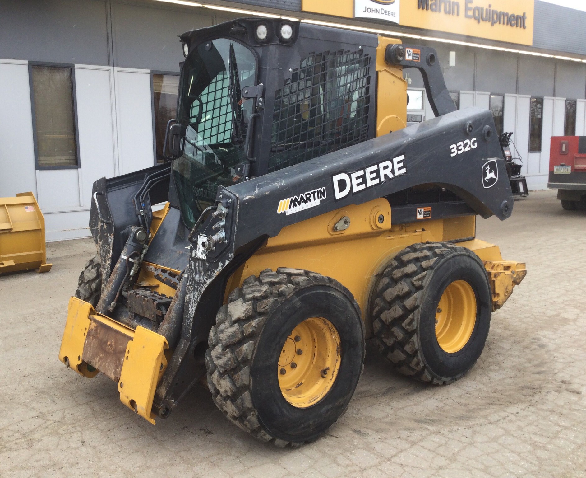 2020 John Deere 332G Image 4
