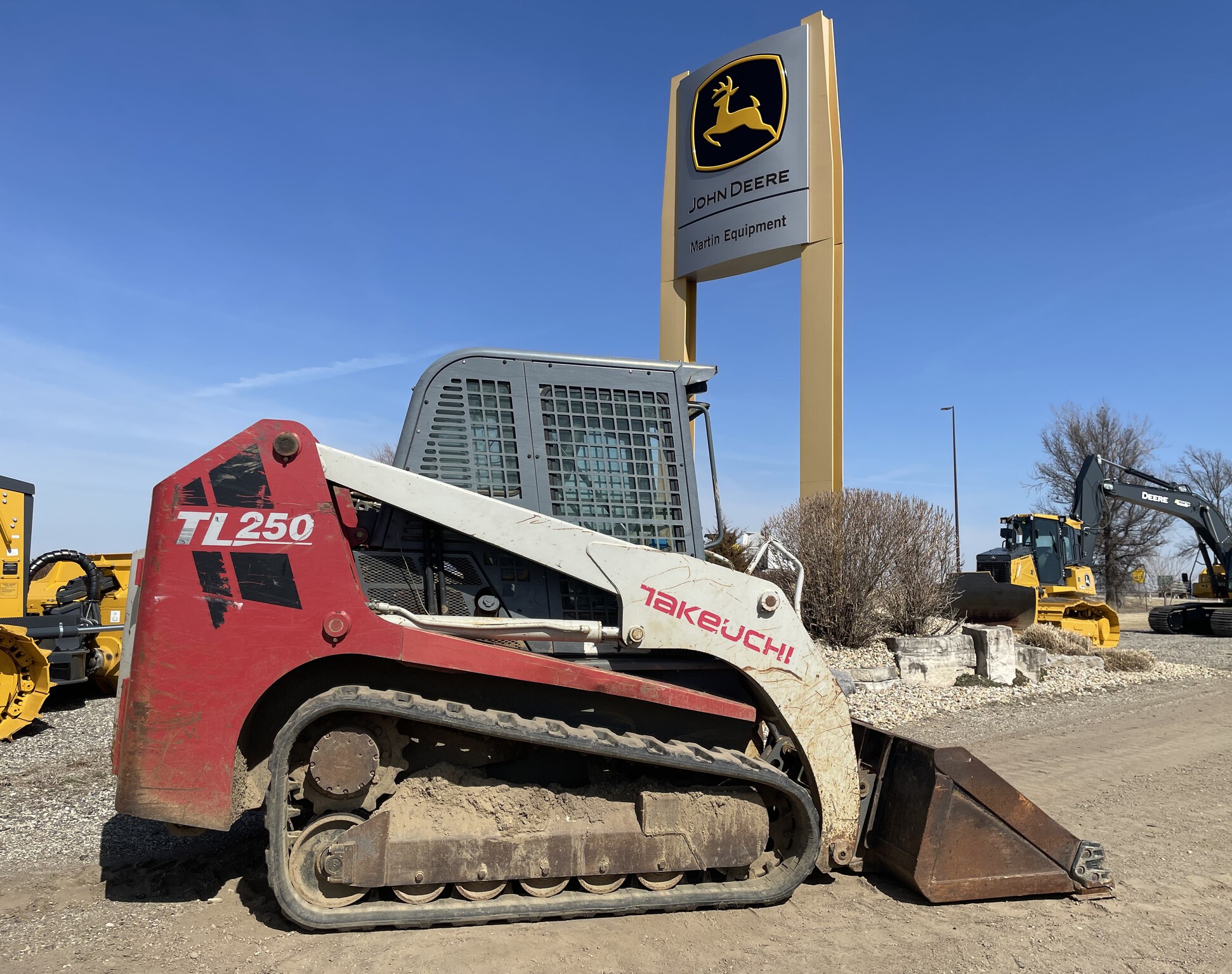 2012 Takeuchi TL250 Image 2
