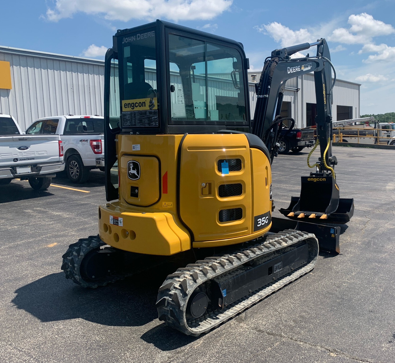 2023 John Deere 35G Image 4