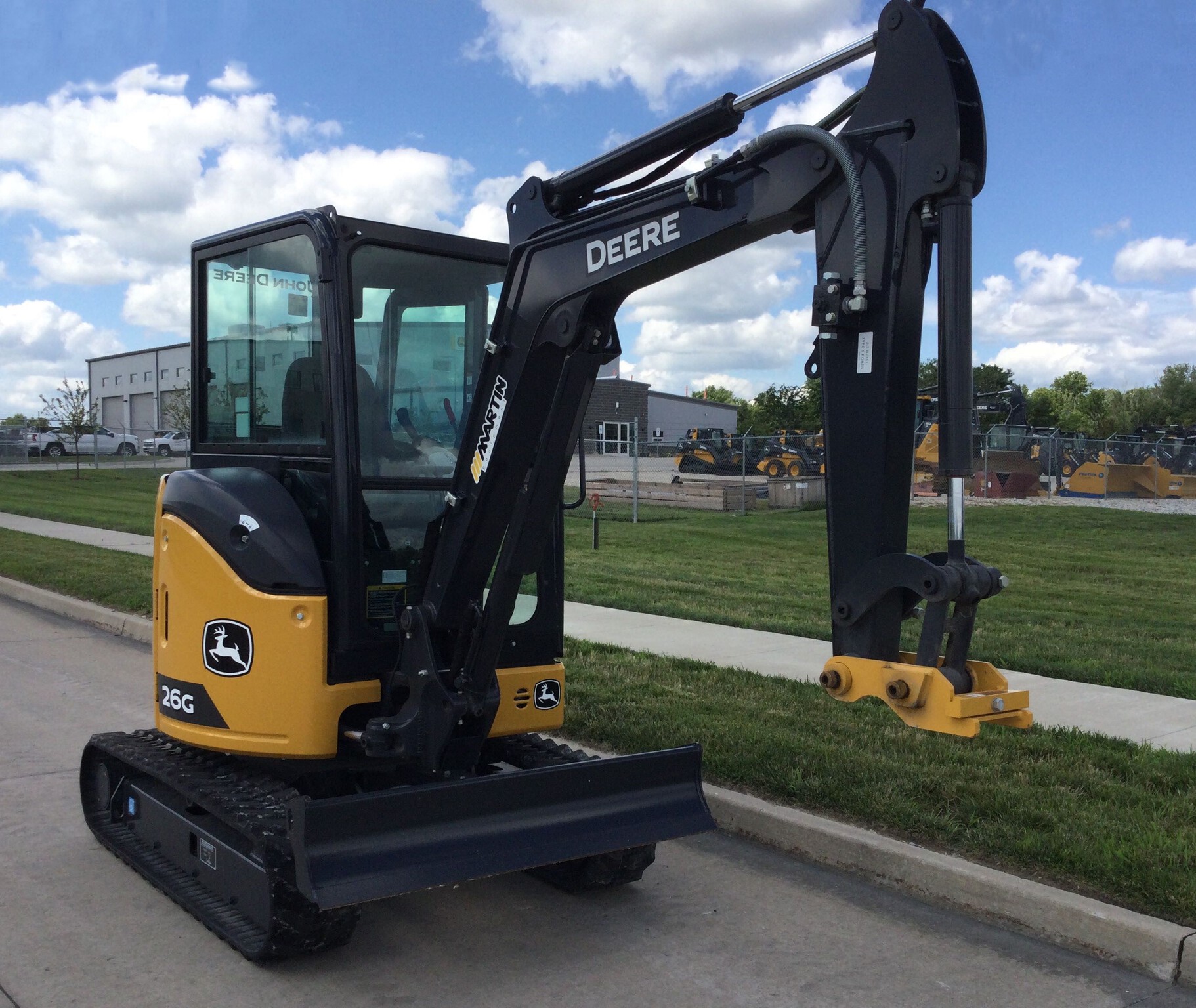 2023 John Deere 26G Image 2