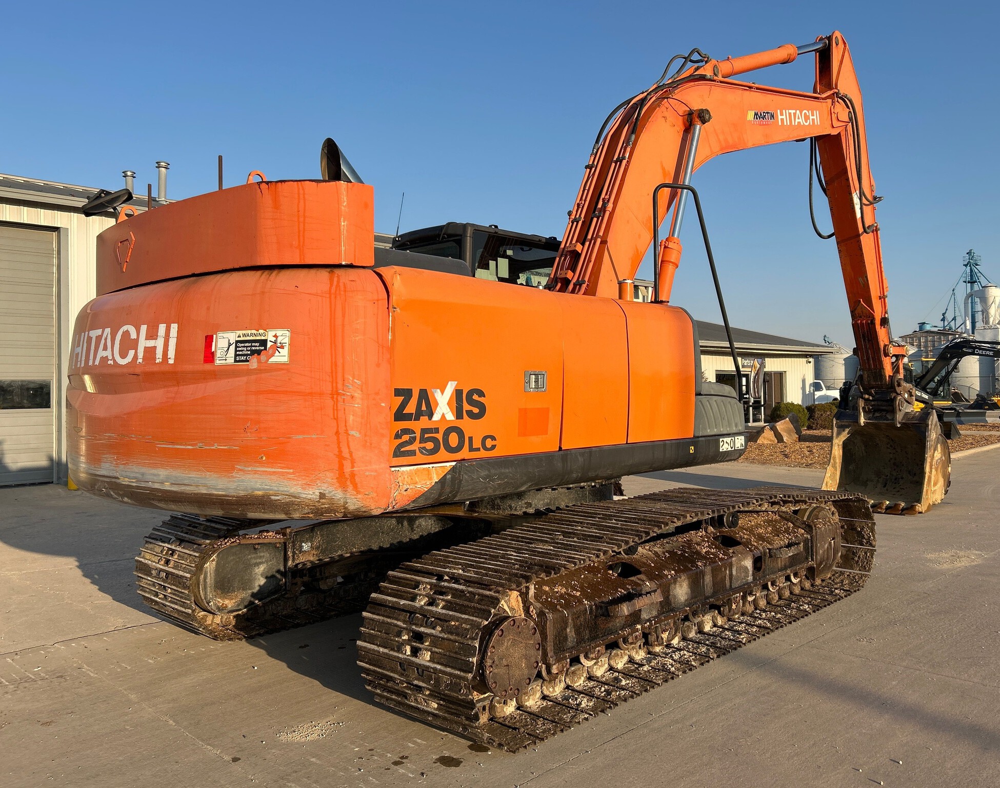 2012 Hitachi Z250 Image 5