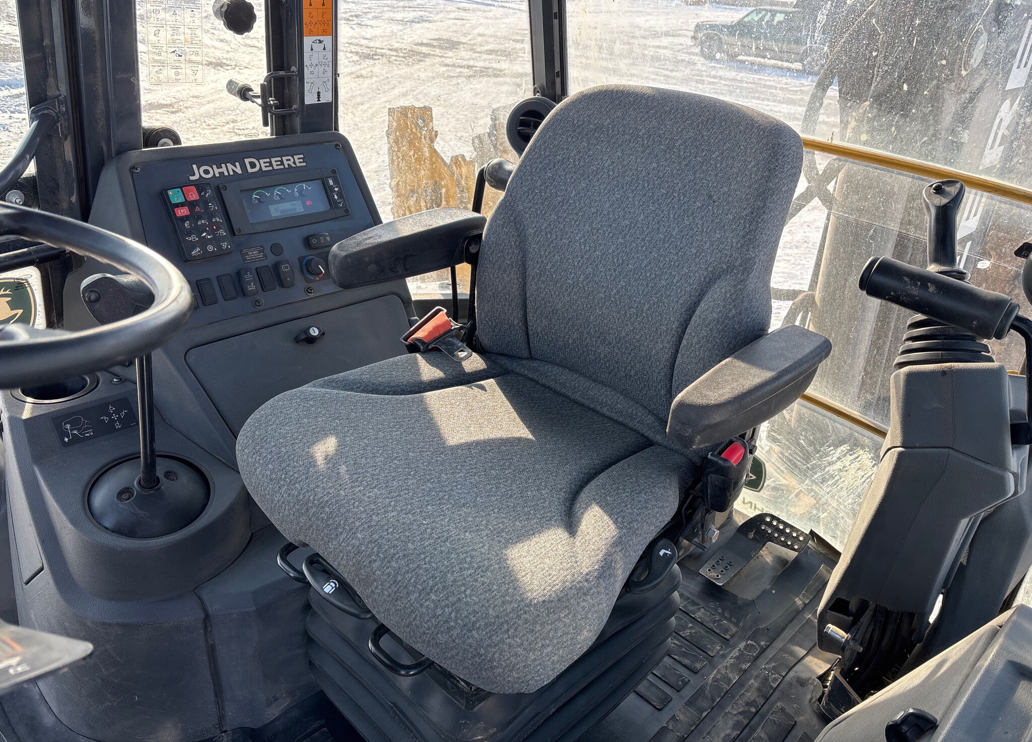 2020 John Deere 310SL Image 7