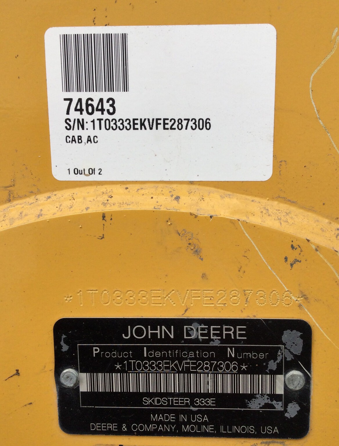 2015 John Deere 333E Image 13