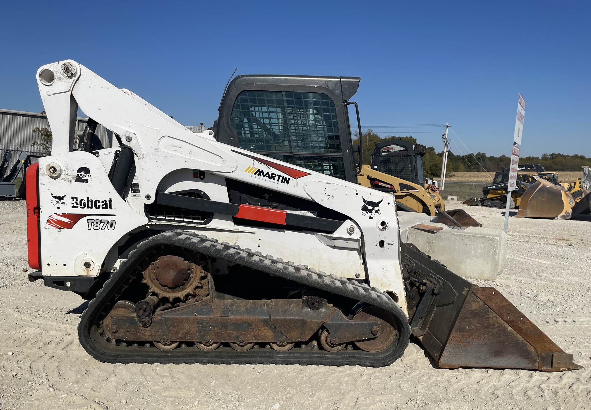 2021 Bobcat T870 Image 1