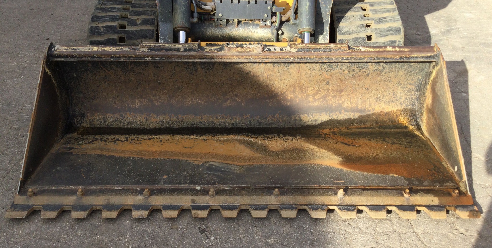 2022 John Deere 333G Image 9