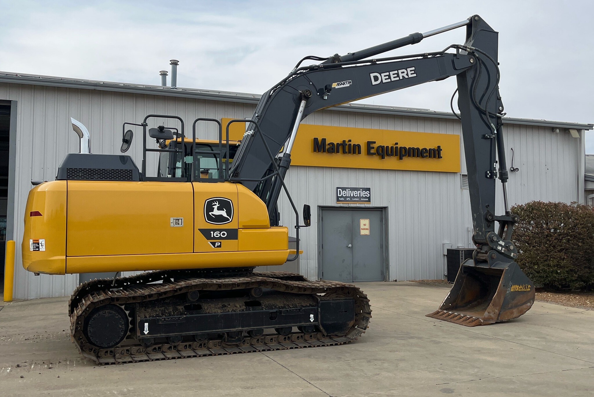 2023 John Deere 160 P Image 3