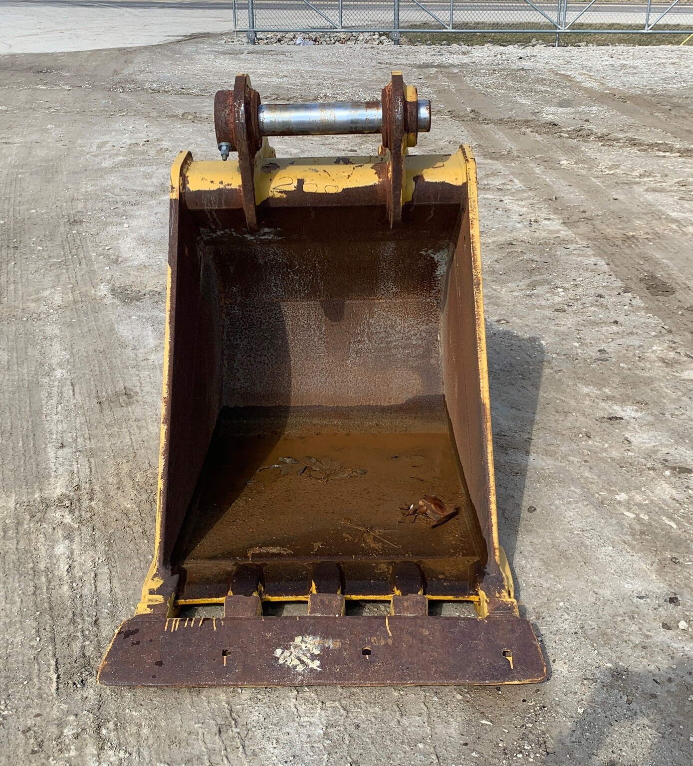 Caterpillar BUCKET Image 2