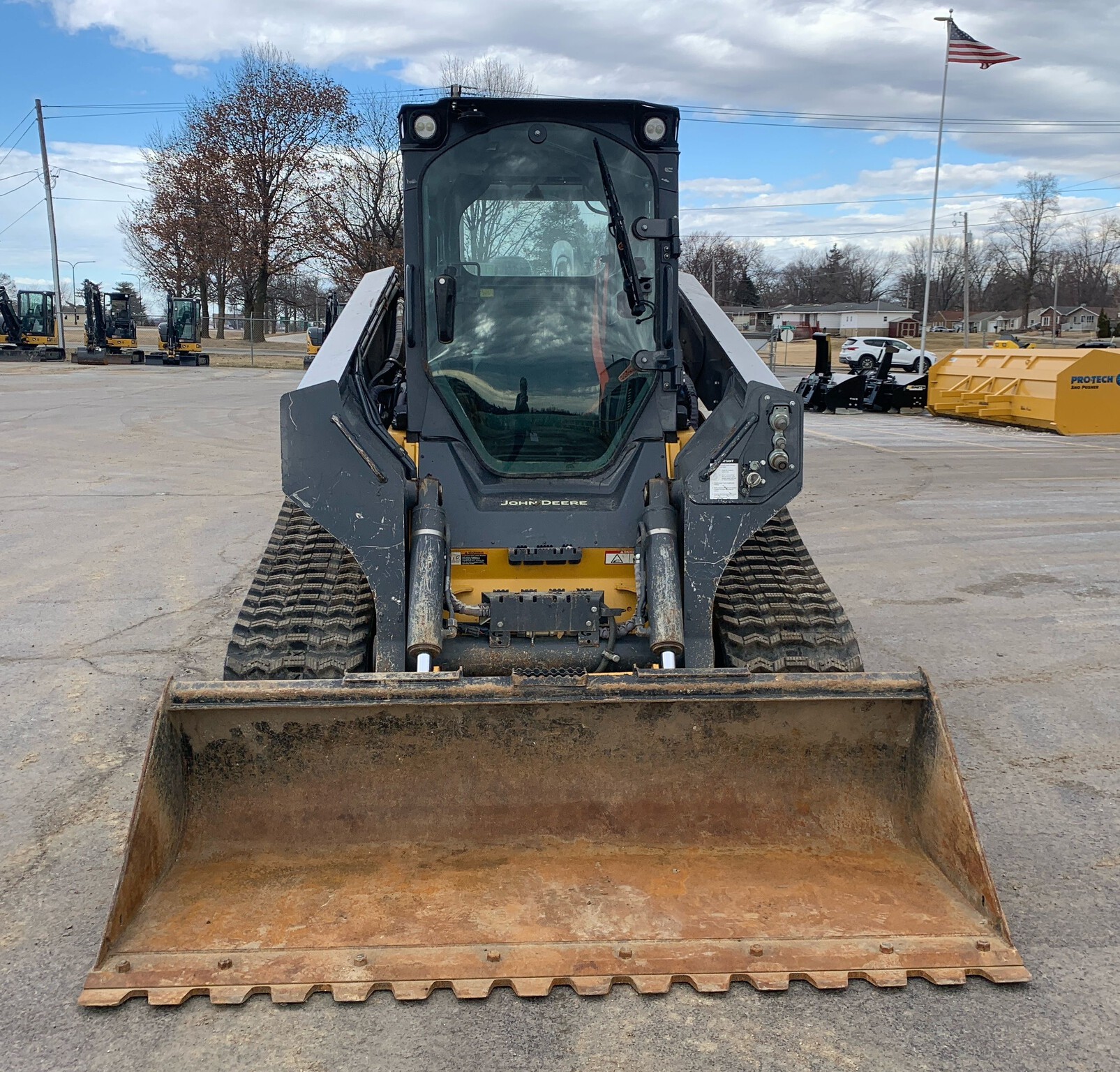 2021 John Deere 333G Image 7